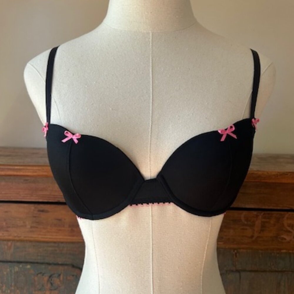Vintage Betsey Johnson Black Bra 34B